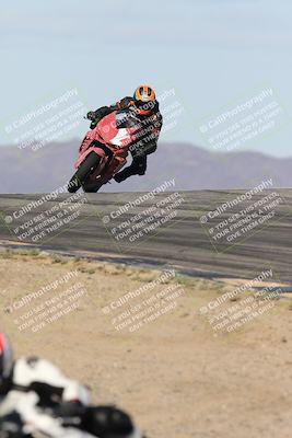 media/Nov-16-2025-Race Pace (Sun) [[8c5fa54630]]/Verified Riders/1-Turns 9 and 10 (925am)/